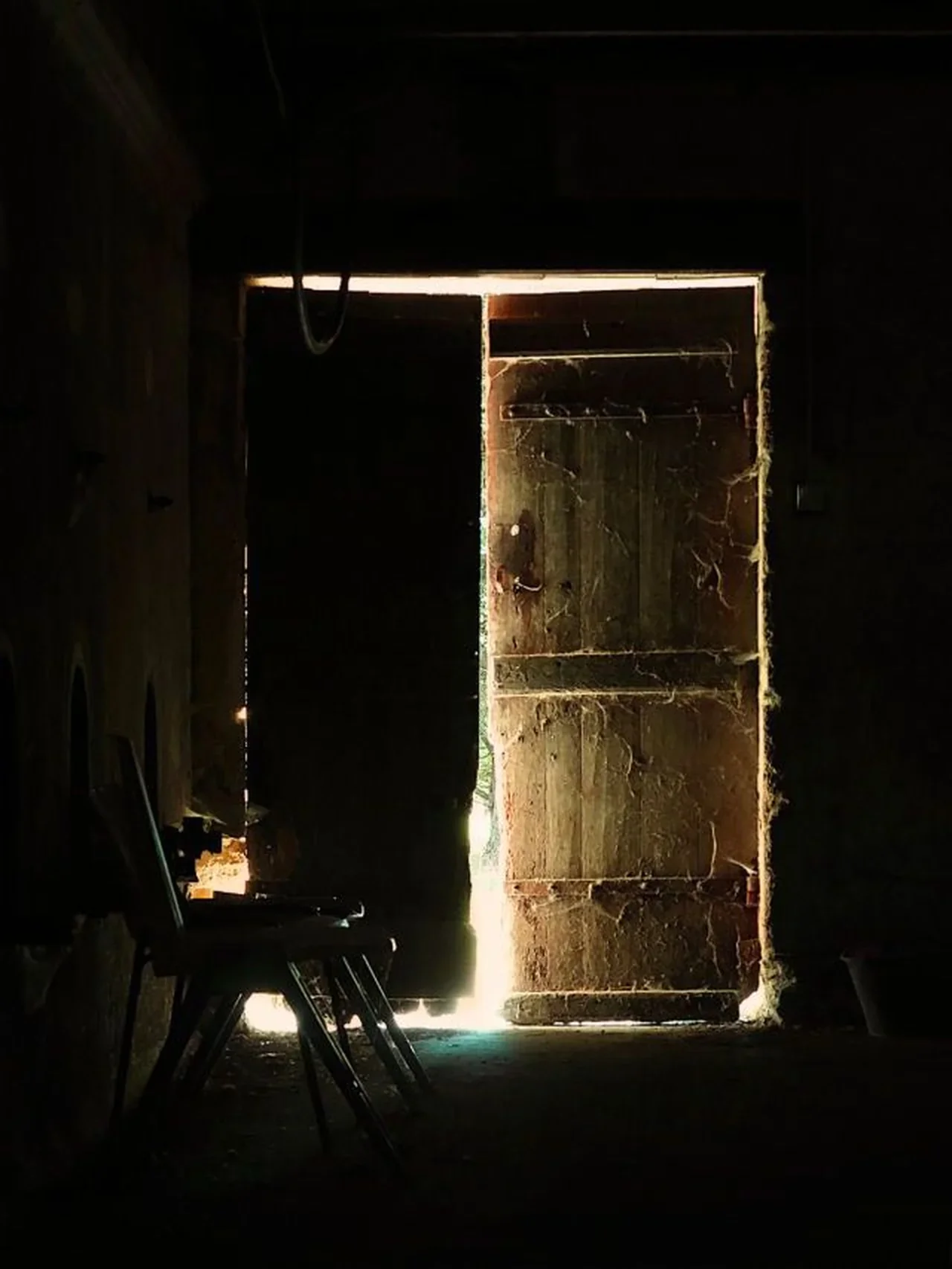 Jangan Buka Pintu